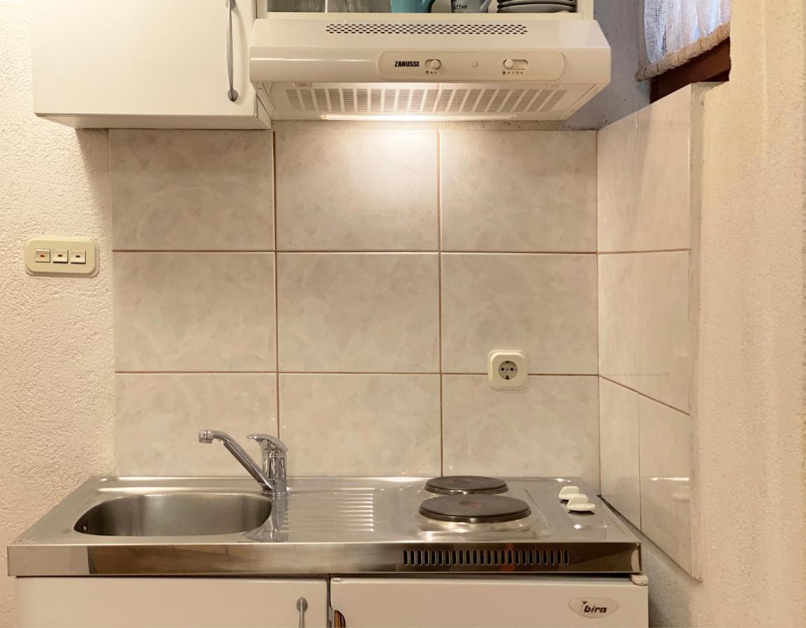 Apt Lavender On Nincevica St- 1 Bedroom Apt 5 Min To The Old Town Of Spalato Esterno foto