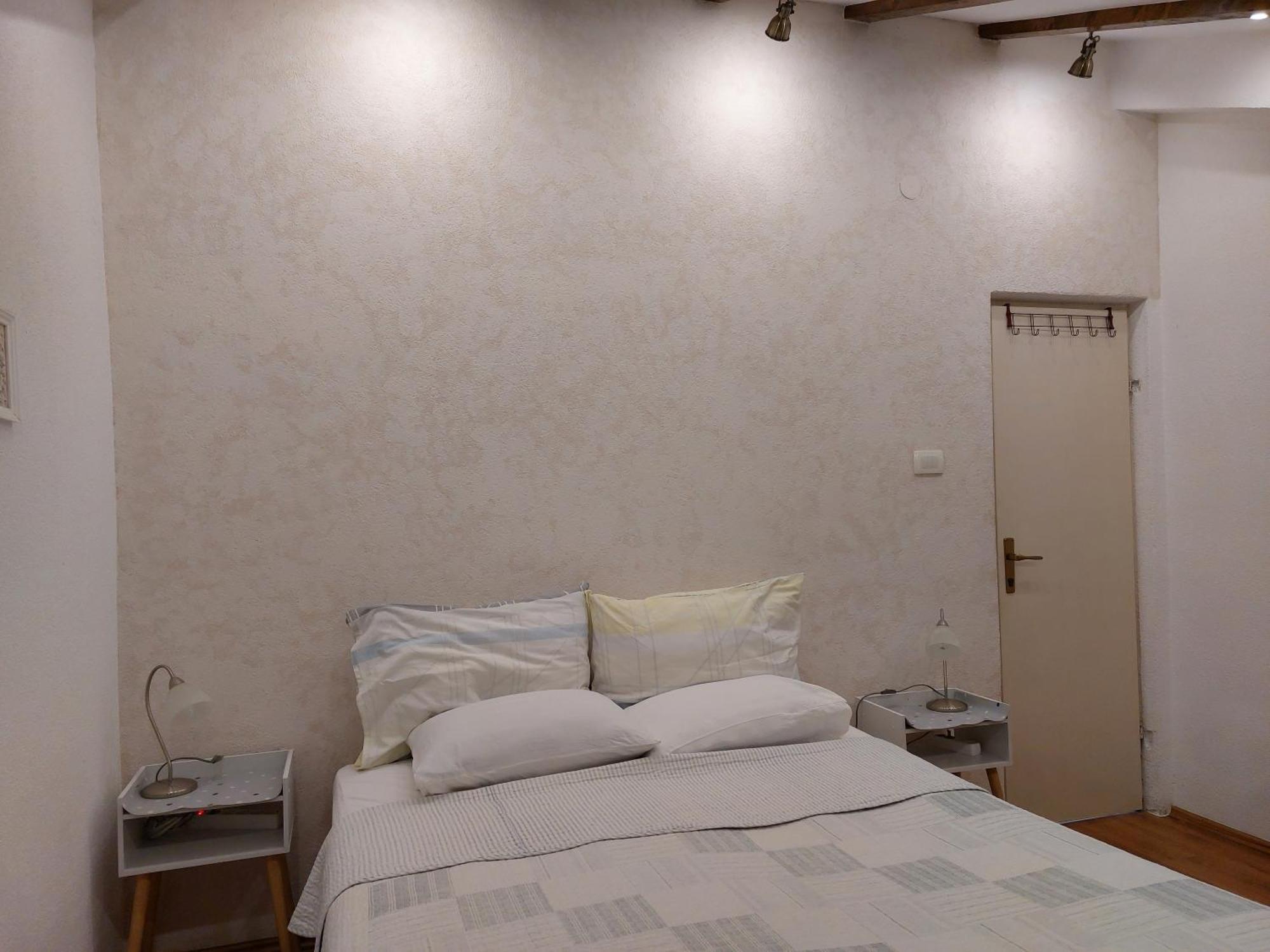 Apt Lavender On Nincevica St- 1 Bedroom Apt 5 Min To The Old Town Of Spalato Esterno foto